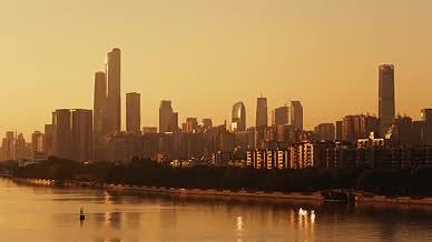 4k实拍阳光照耀城市温暖空镜视频的预览图